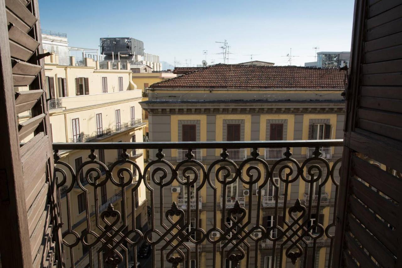 Bnb Al Centro E Meglio, Napoli Διαμέρισμα Εξωτερικό φωτογραφία